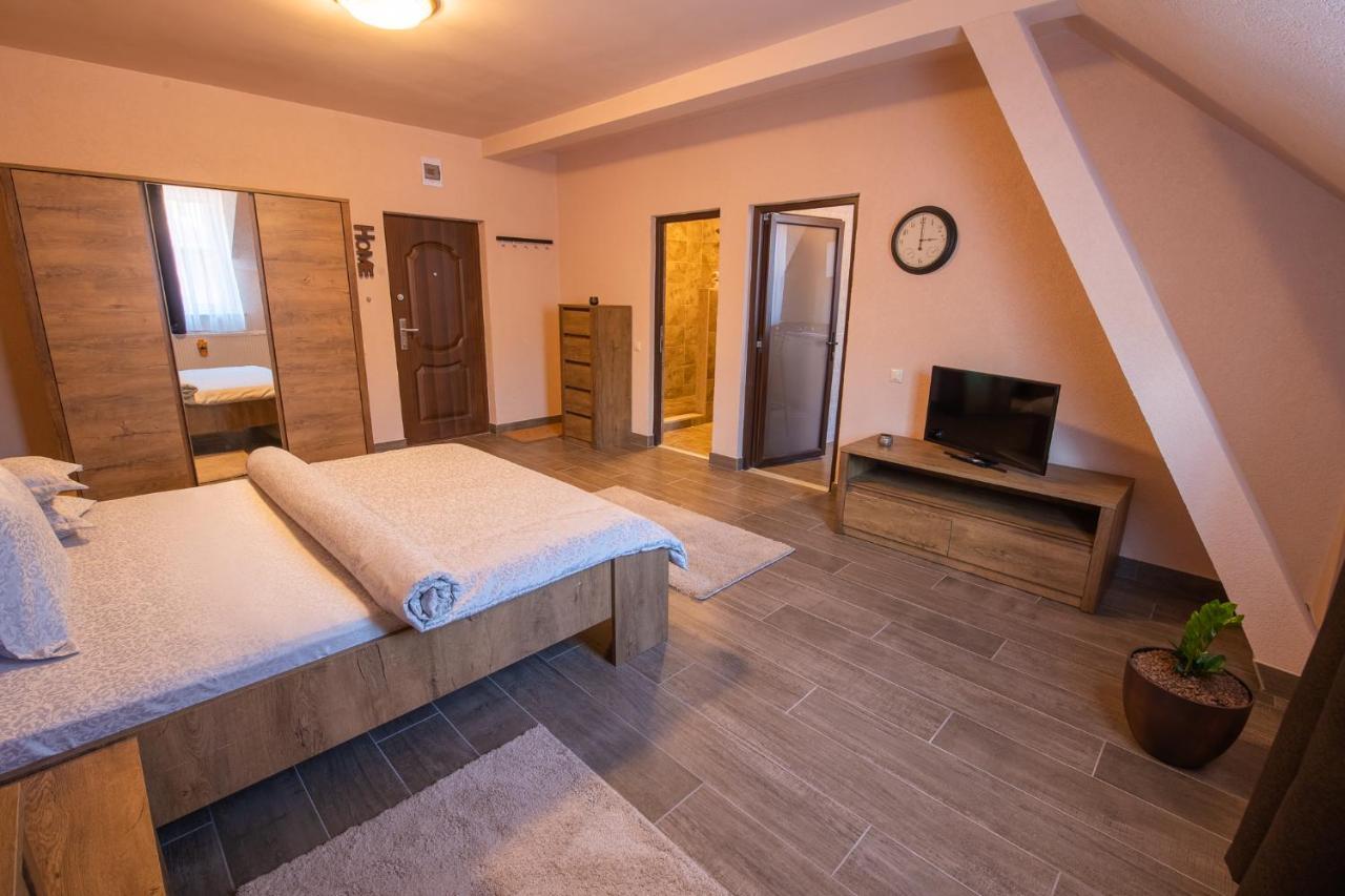 Braun Residence Sacele Luaran gambar