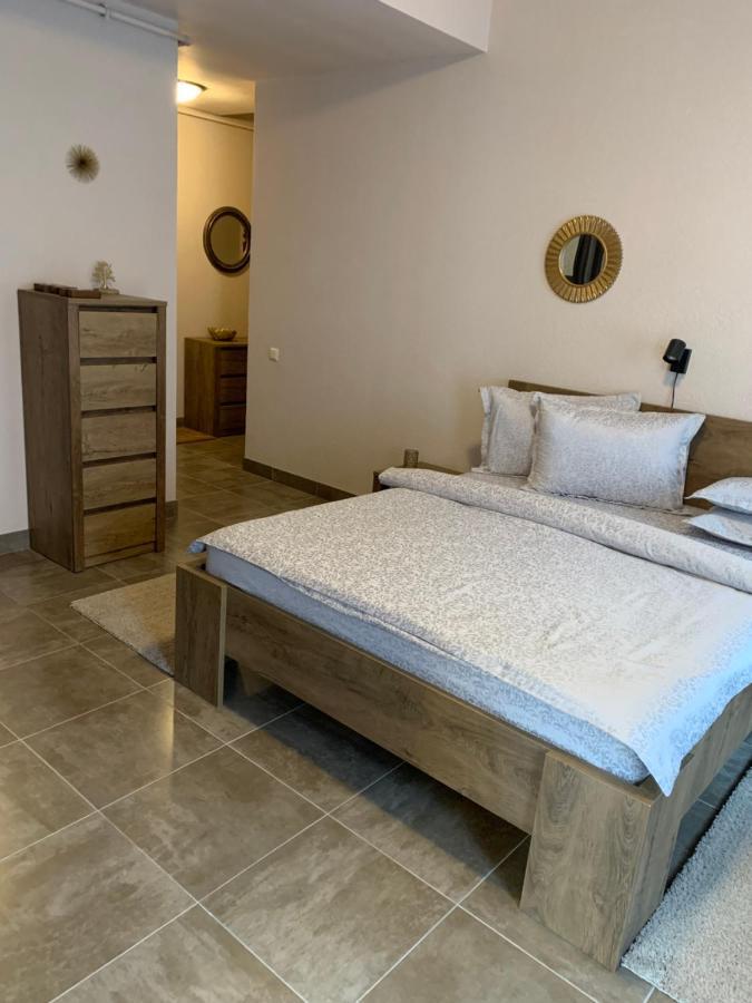 Braun Residence Sacele Luaran gambar