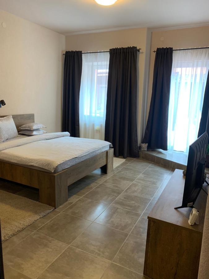Braun Residence Sacele Luaran gambar